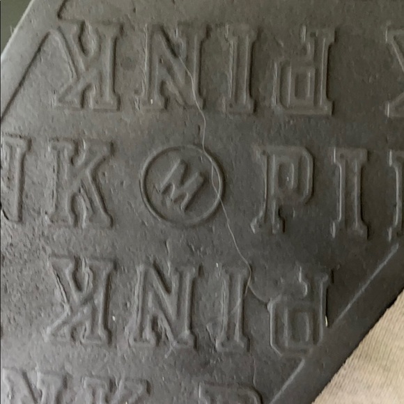 Pink slides - Picture 2 of 2